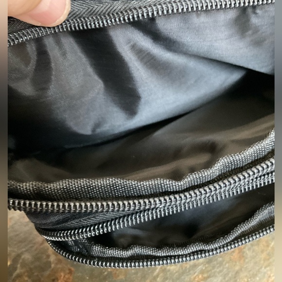 Walt Disney World Mickey Mouse Fanny Pack - Picture 7 of 12